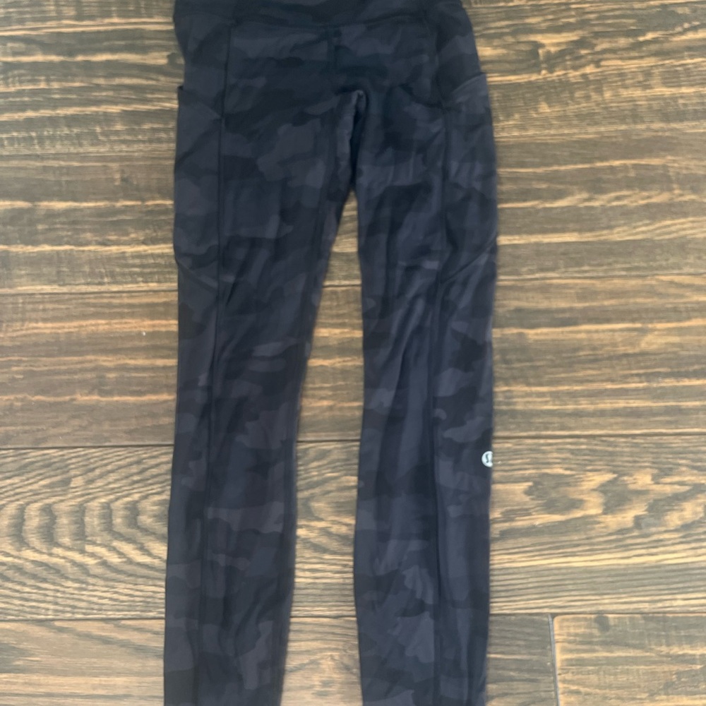 Lululemon Fast and Free Leggings in Black Camo